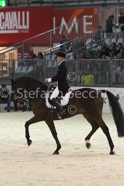 JORGENSEN_FBW DE VITO_MILANO_2011_SS3_0207.jpg